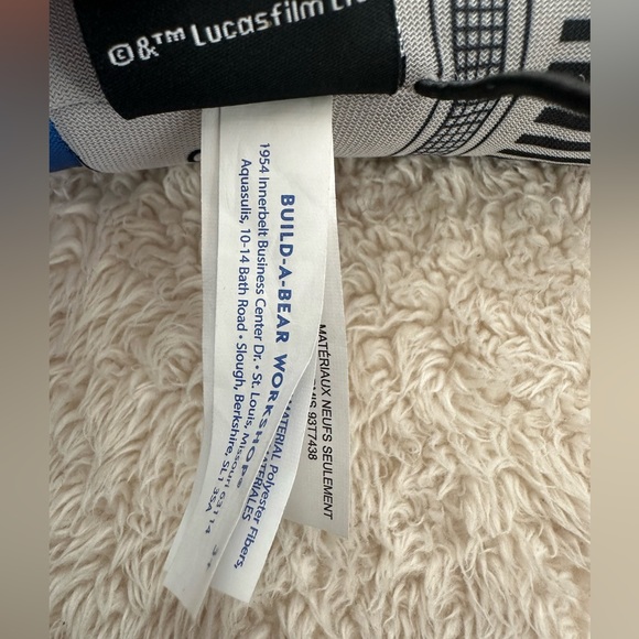 Star wars build a bear with reversible feet and working light saber - Picture 10 of 13